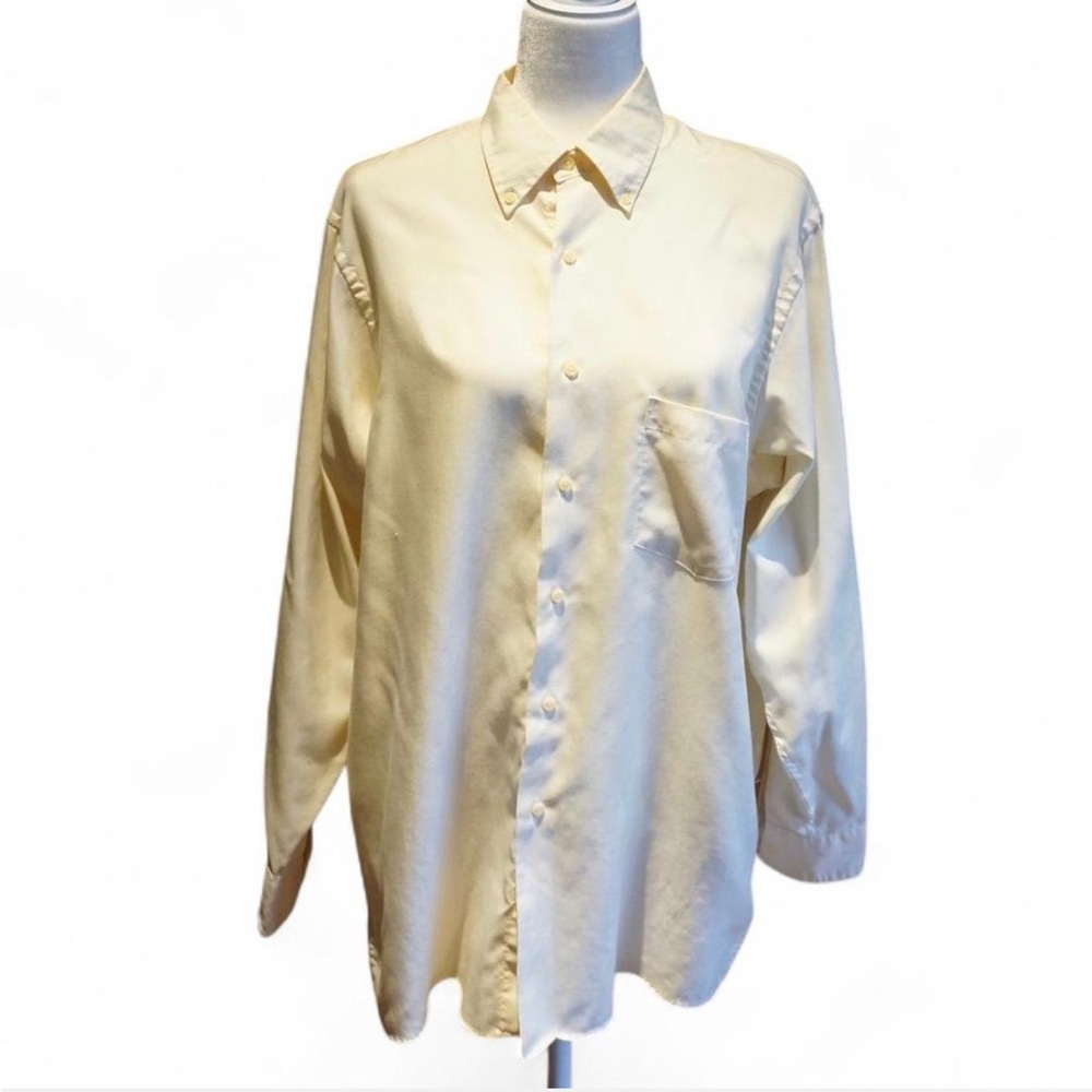 💚 VINTAGE VAN HEUSEN Pale Yellow Long Sleeve Button Down (M)